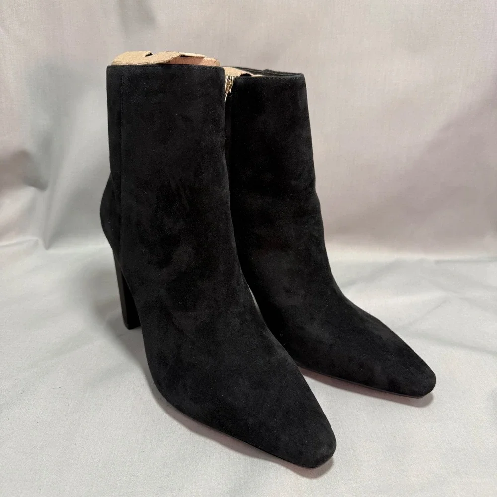 Nine West Dery Ankle Boots Black Suede Pointed Toe Block Heel Minimalist 8.5M